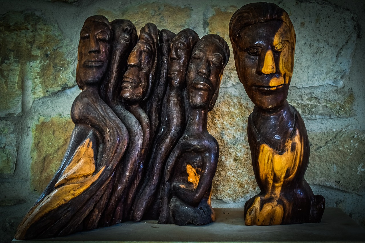 sculpture  wooden  art free photo