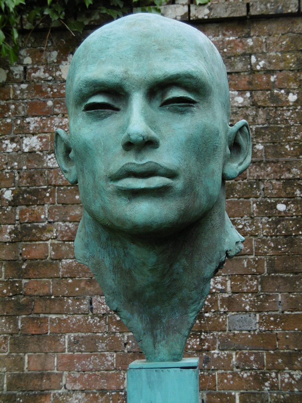 sculpture  face  head free photo