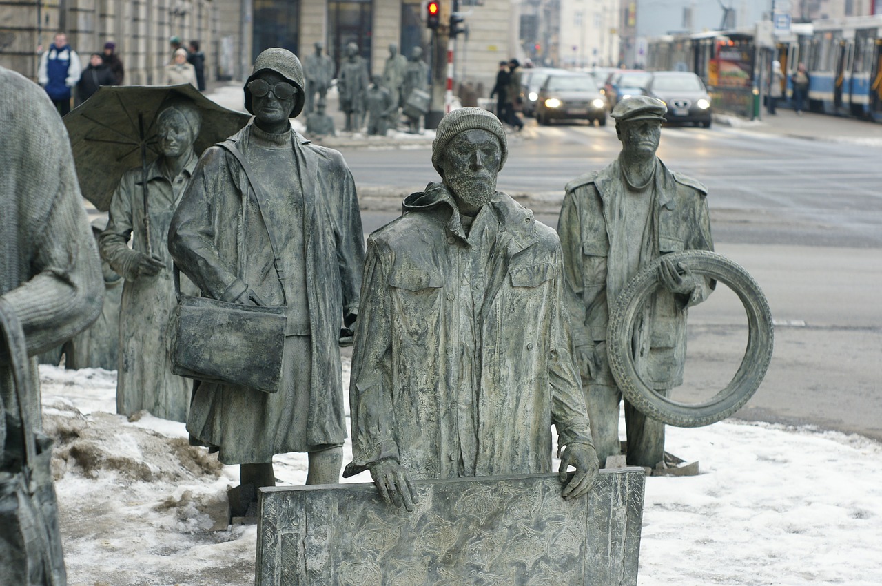 sculpture wrocław street free photo