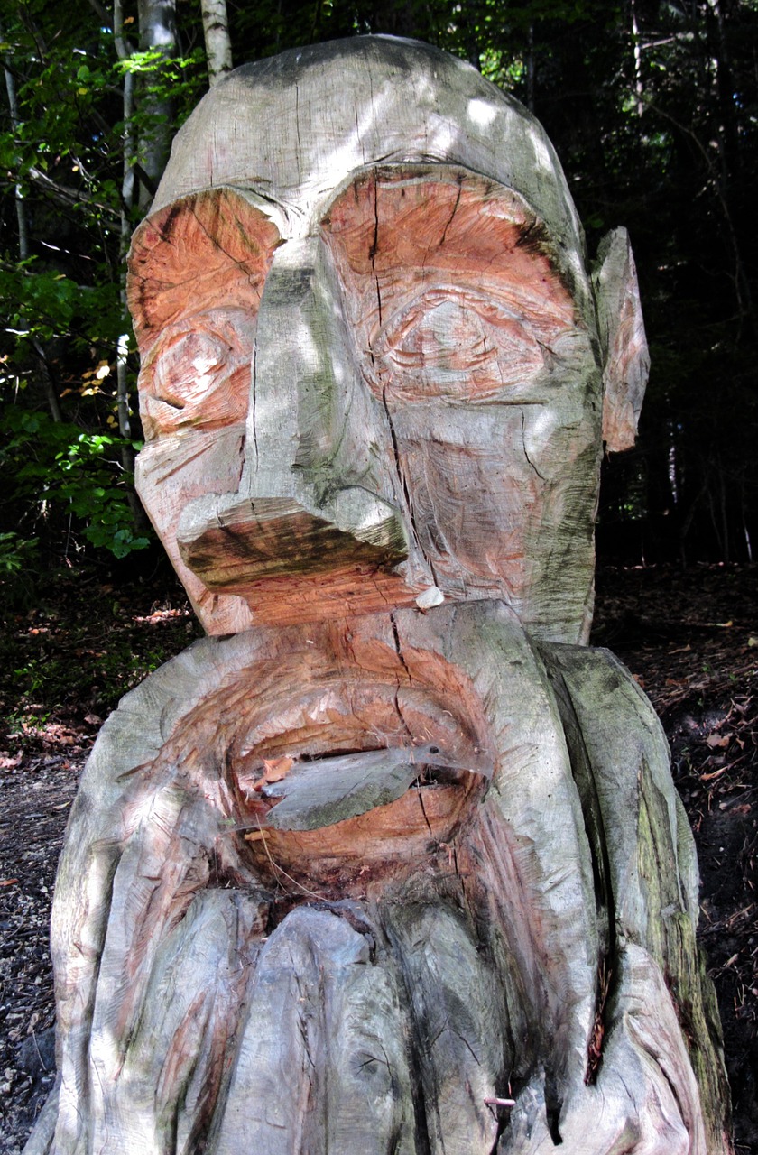 sculpture wood carving free photo