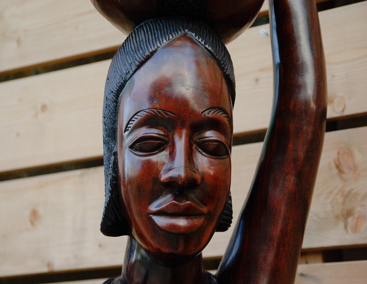 sculpture africa woman free photo