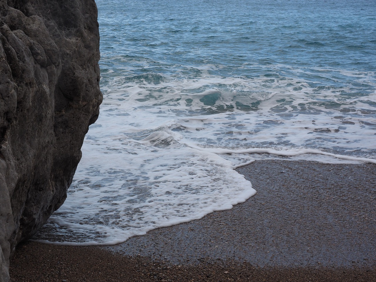 sea wave beach free photo