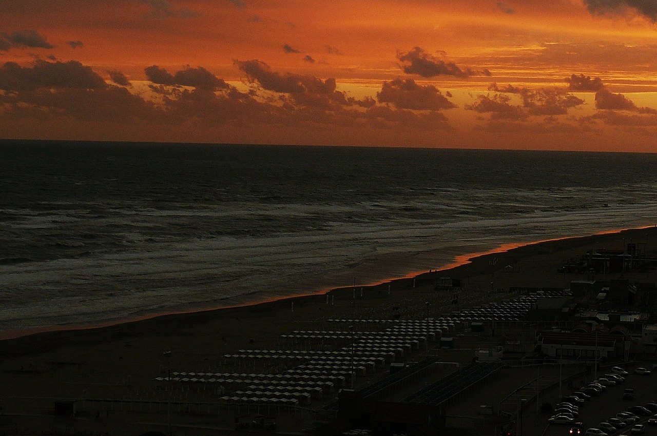 sea sunset ocher free photo