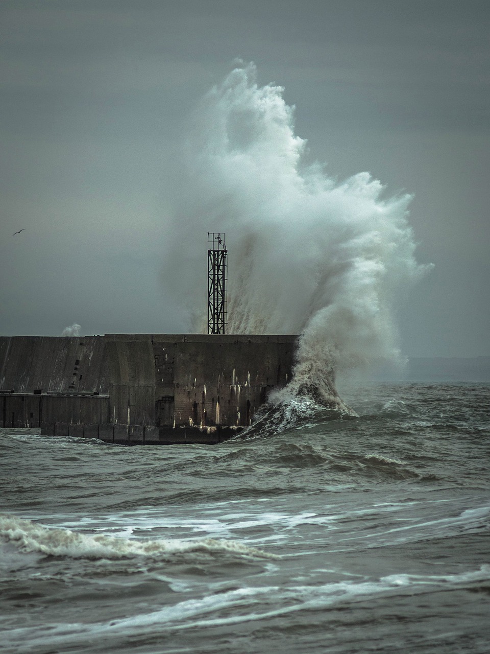 sea storm pier free photo