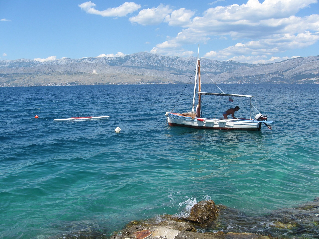 sea croatia ship free photo