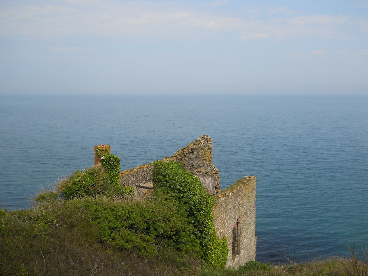 sea vista blue free photo