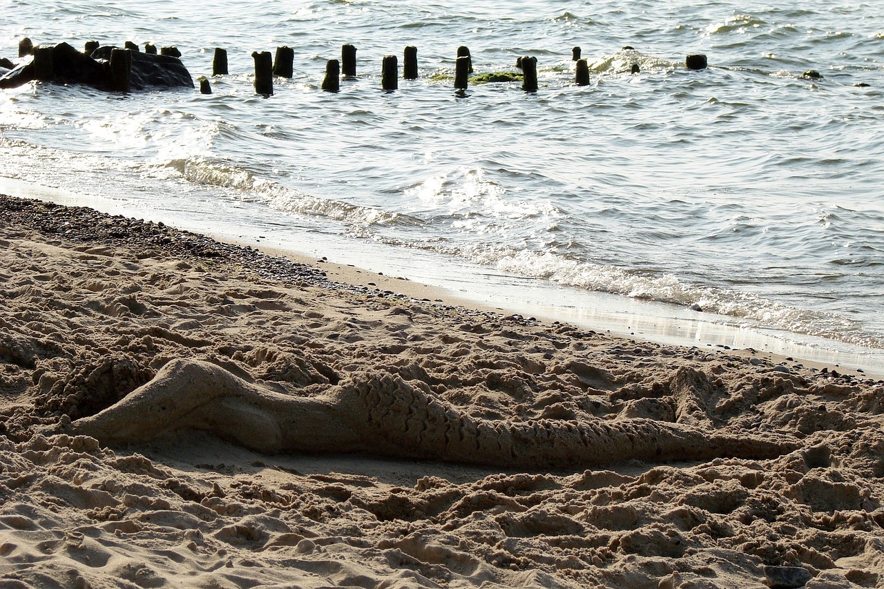 sea sand art free photo