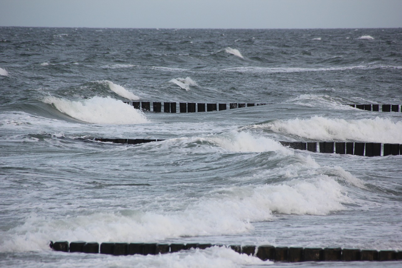 sea baltic sea wave free photo