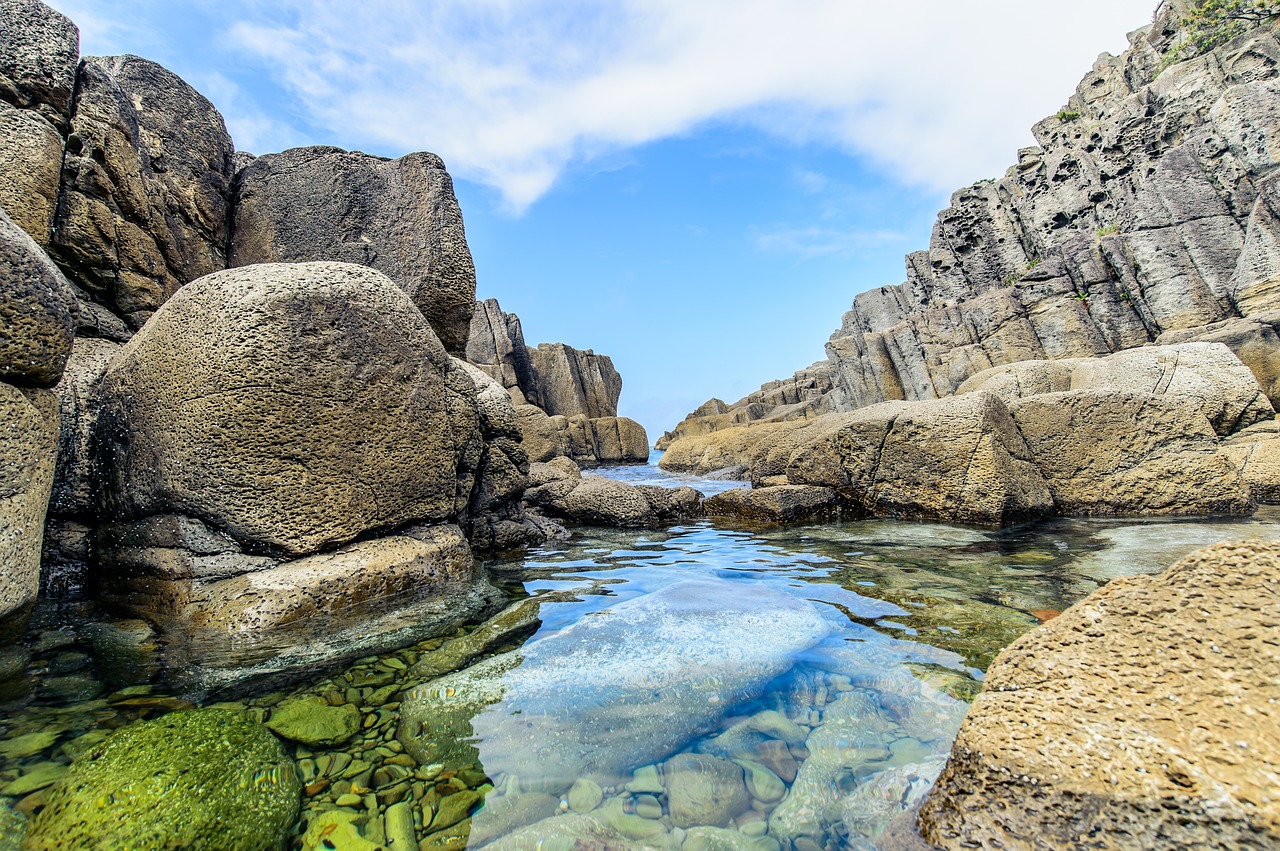 sea rock sky free photo