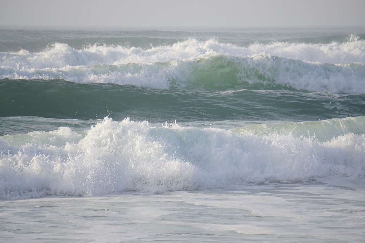 sea waves energy free photo