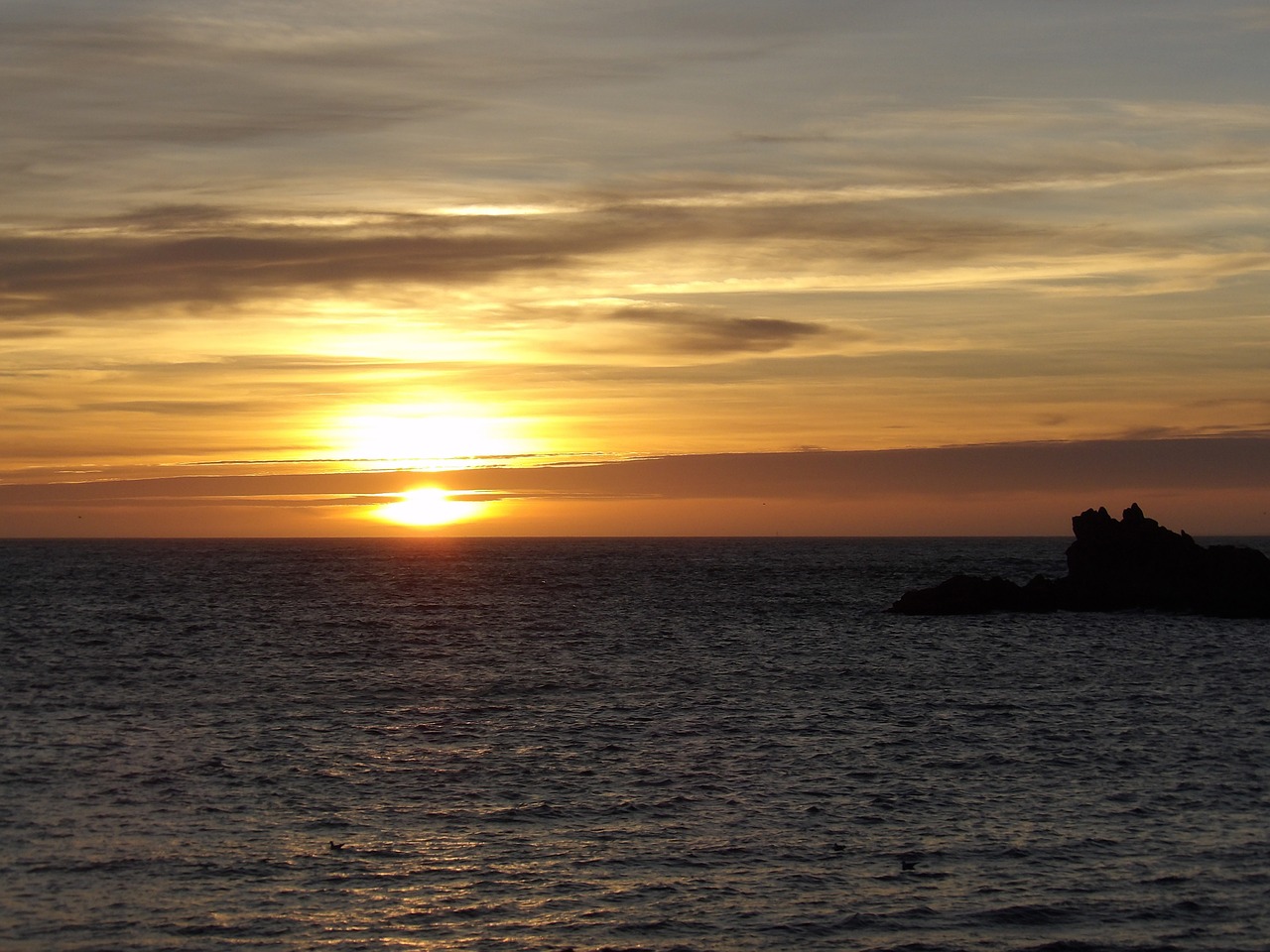 sea rock sunset free photo