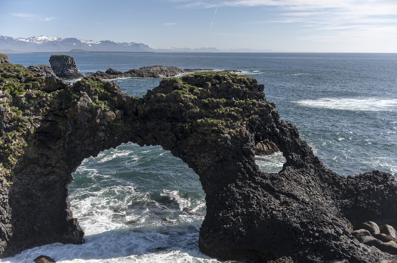 sea rock water free photo