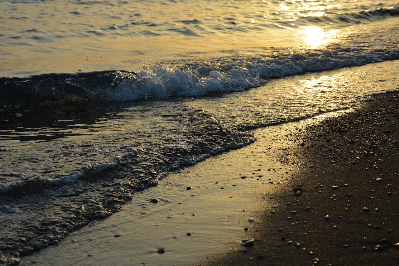 sea wave sand free photo