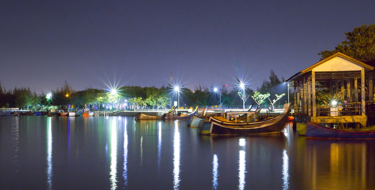 sea ship boat free photo