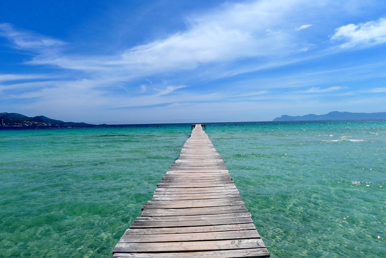 sea water jetty free photo