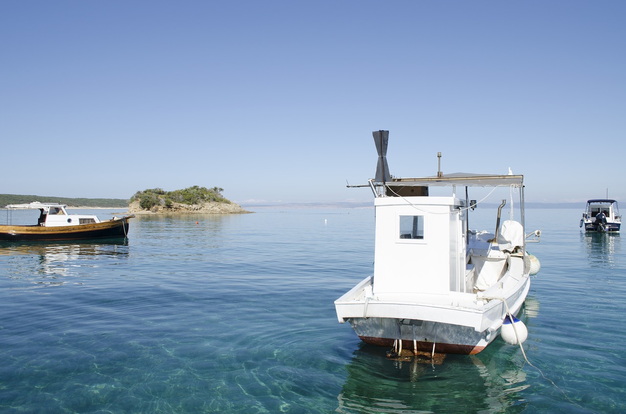 sea boat ship free photo