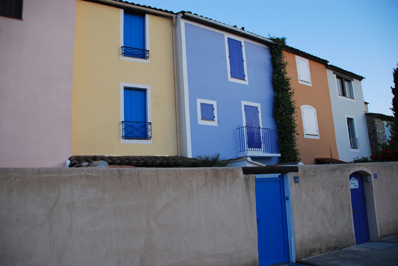 sea houses grimaud free photo