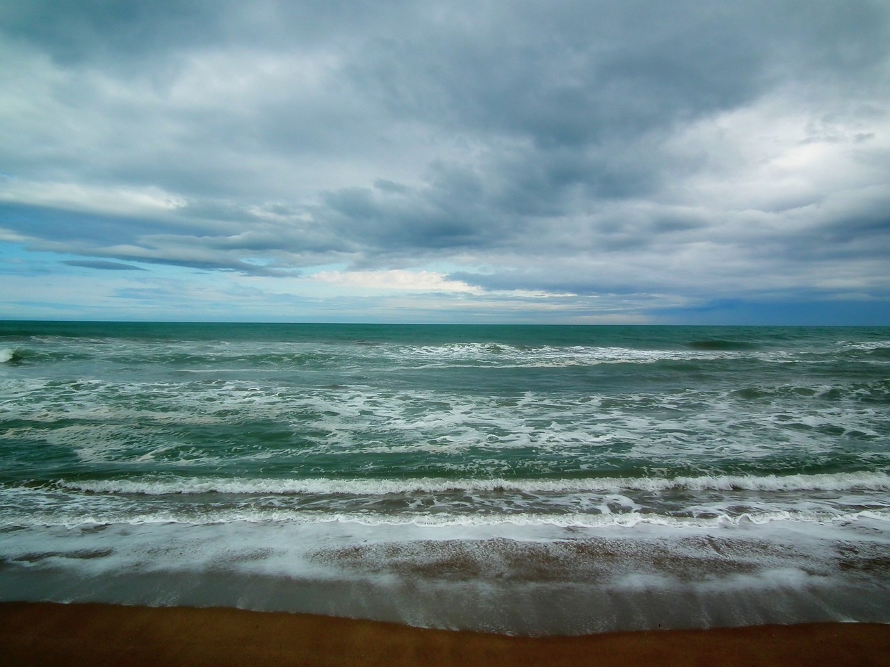 sea wave sand free photo