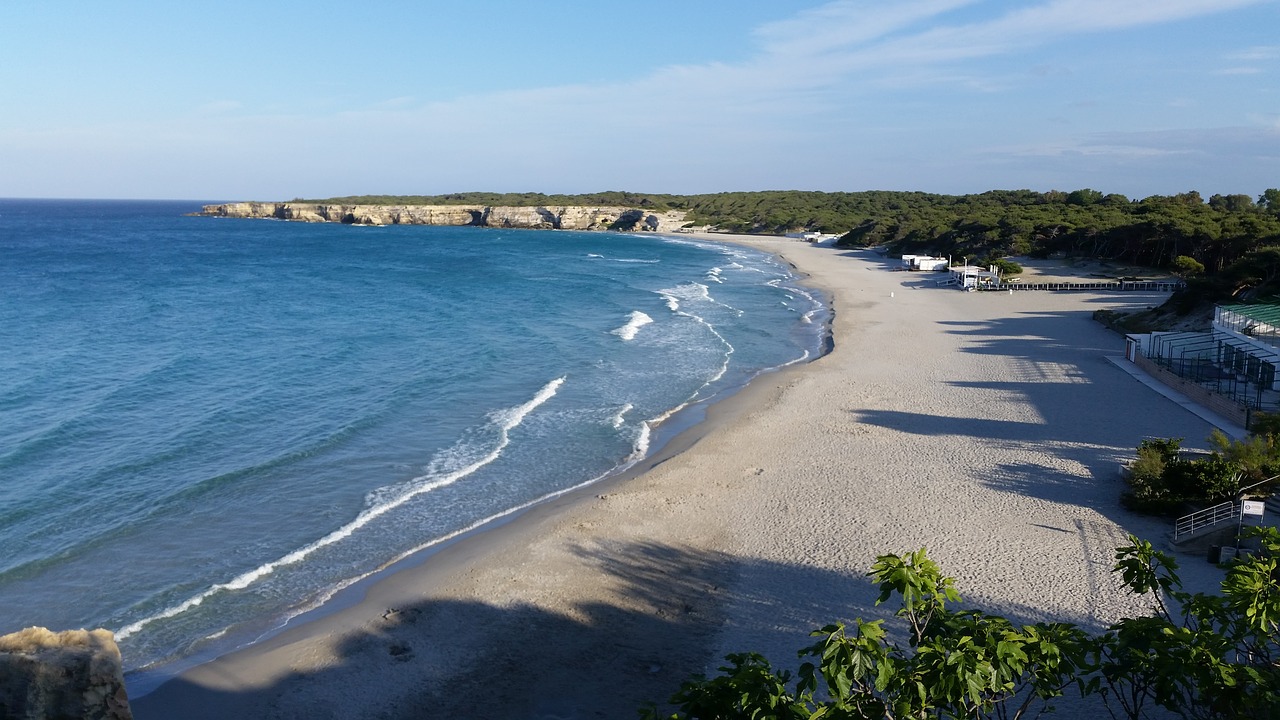 sea beach salento free photo