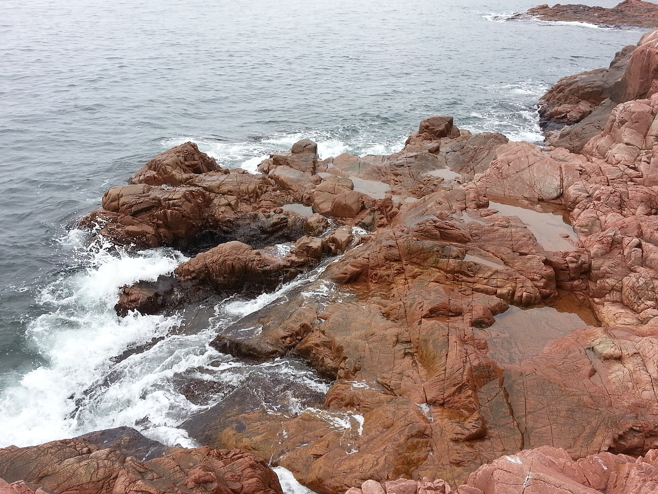 sea rocks seascape free photo