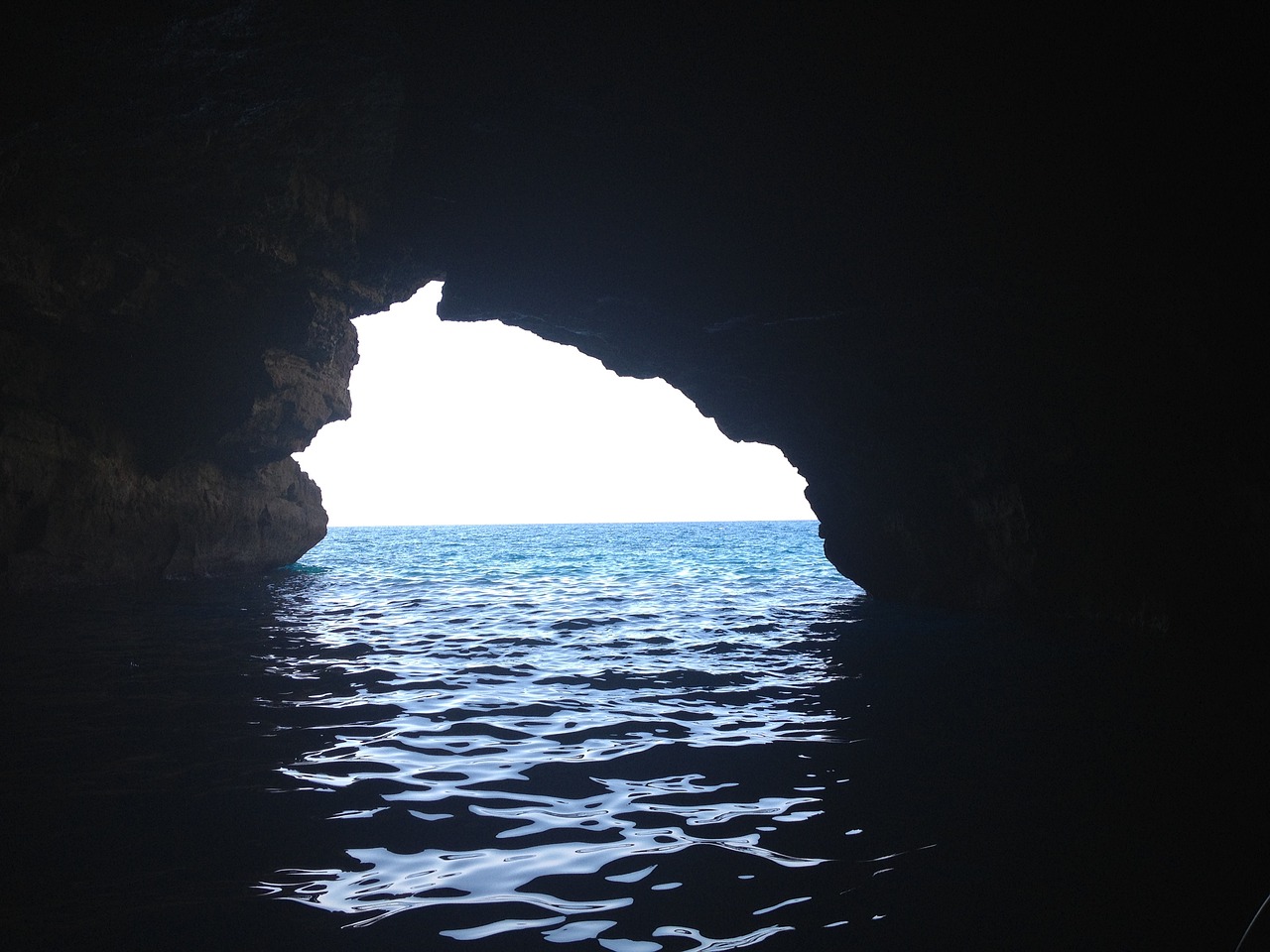 sea nature cave free photo