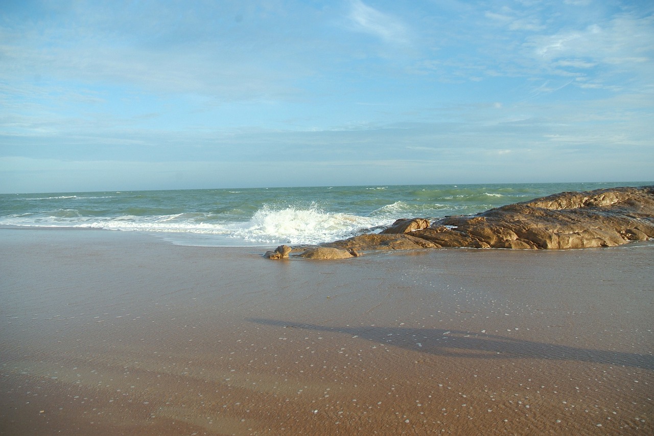 sea sand sky free photo