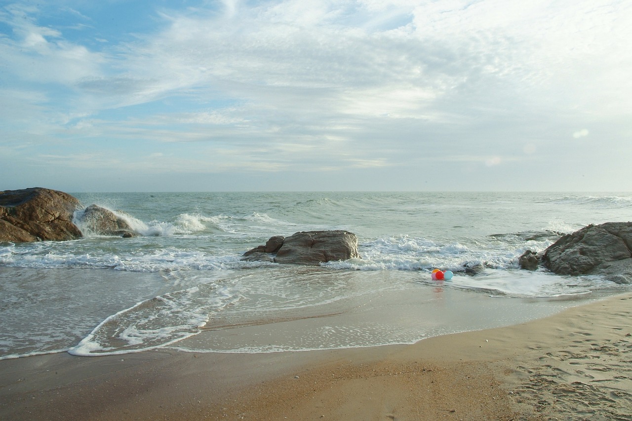 sea sand sky free photo