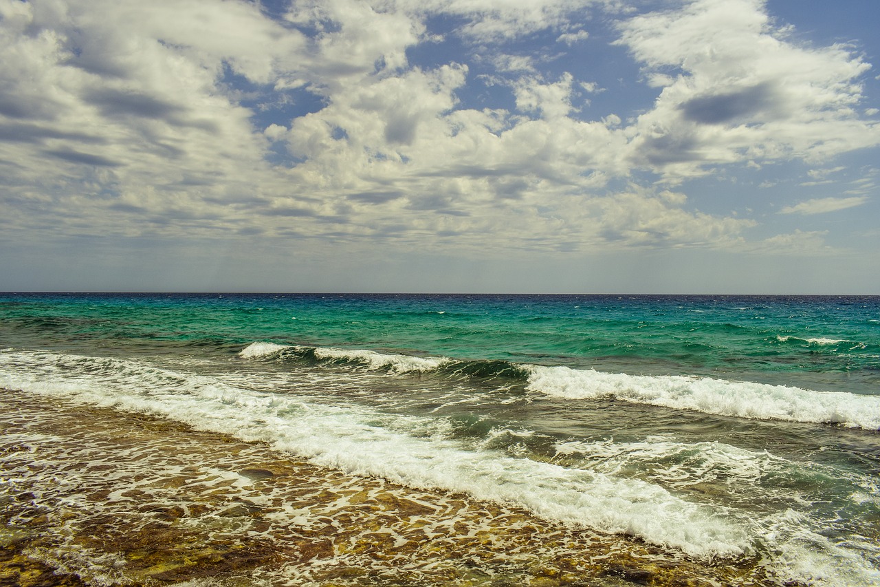 sea seascape waves free photo
