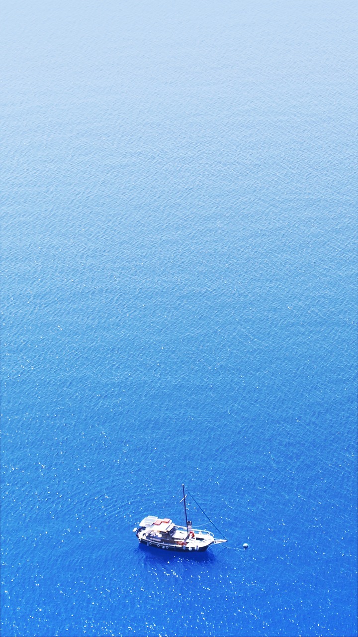 sea ship blue free photo