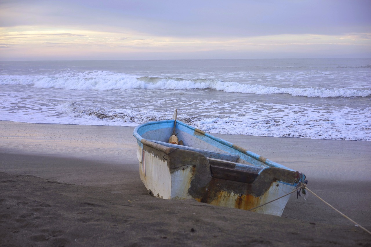 sea ocean boat free photo