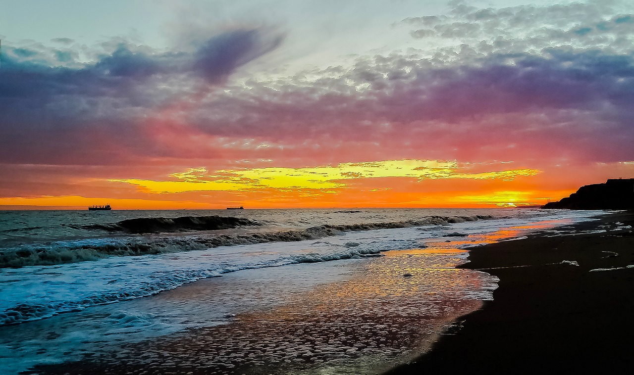 sea sunset foam free photo