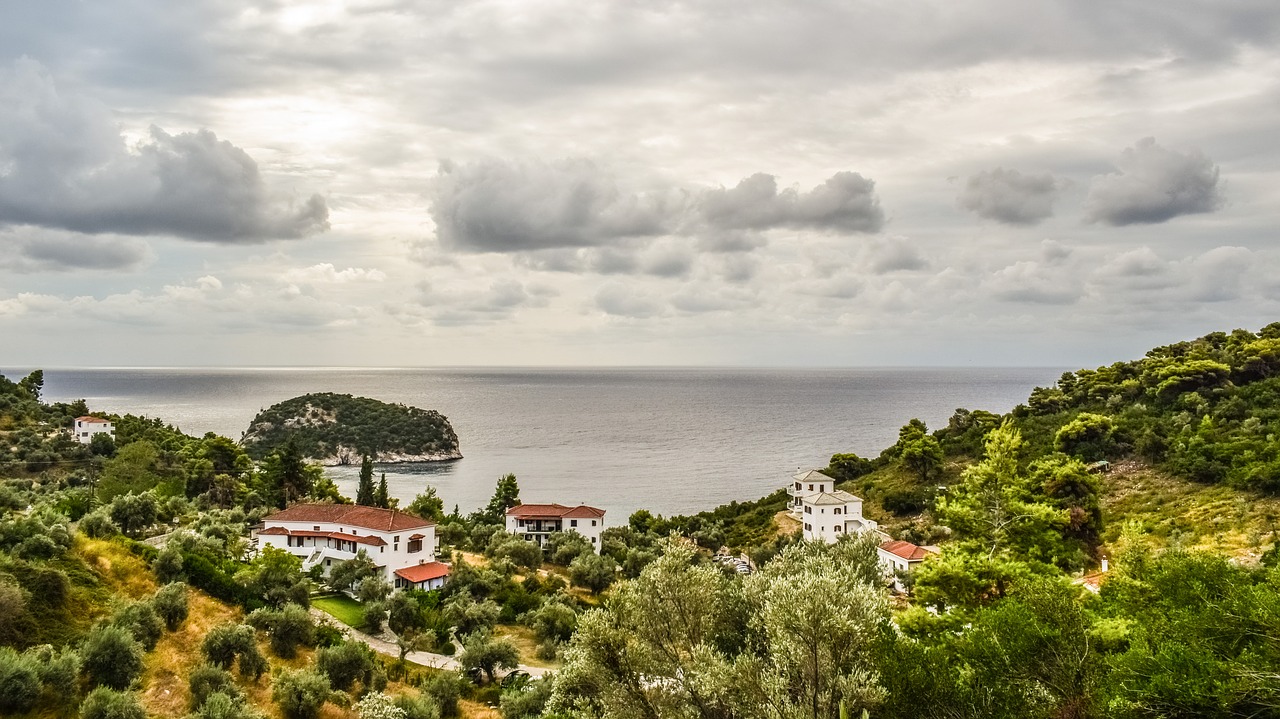 sea horizon autumn free photo