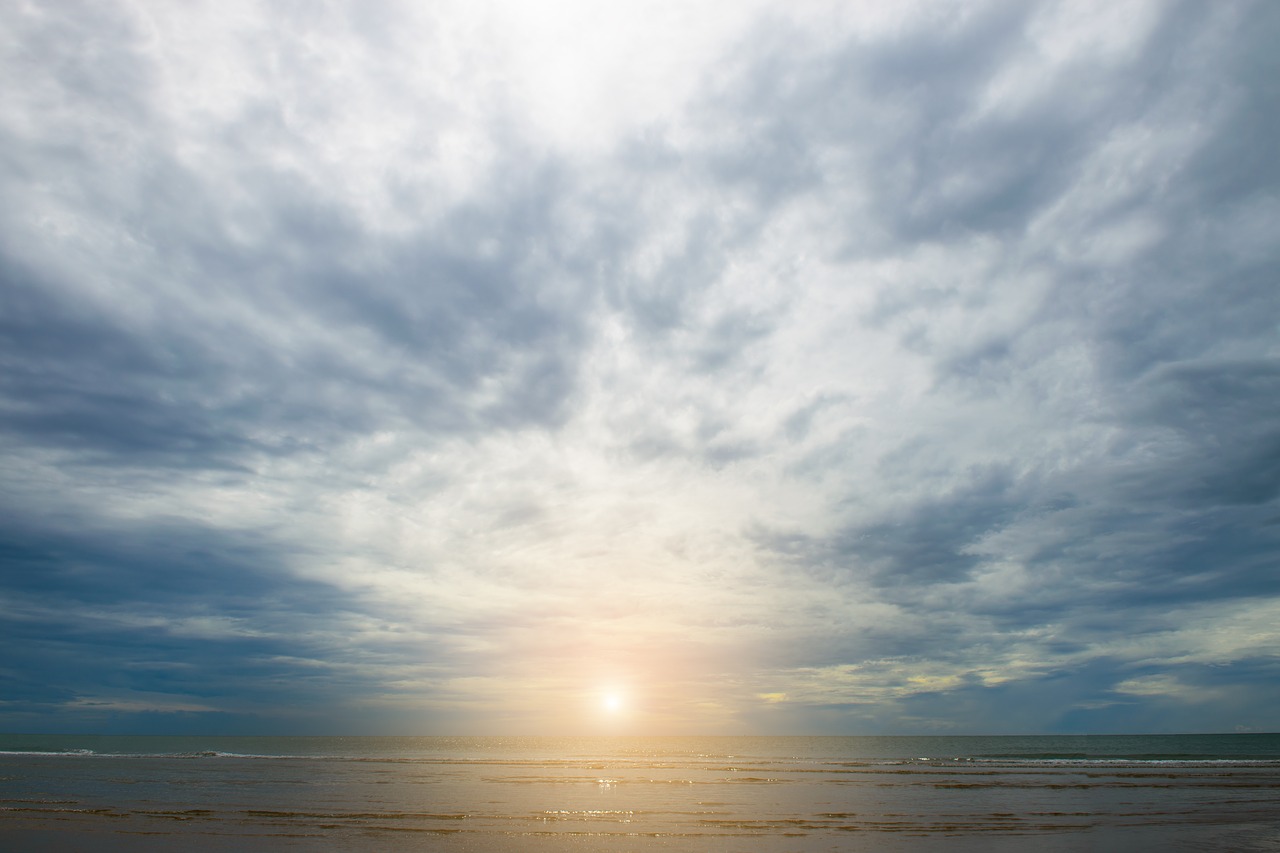 sea beach sky free photo