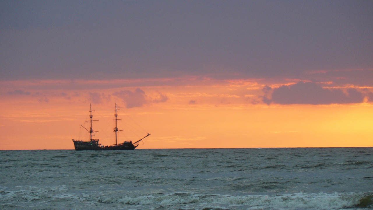 sea ship sunset free photo