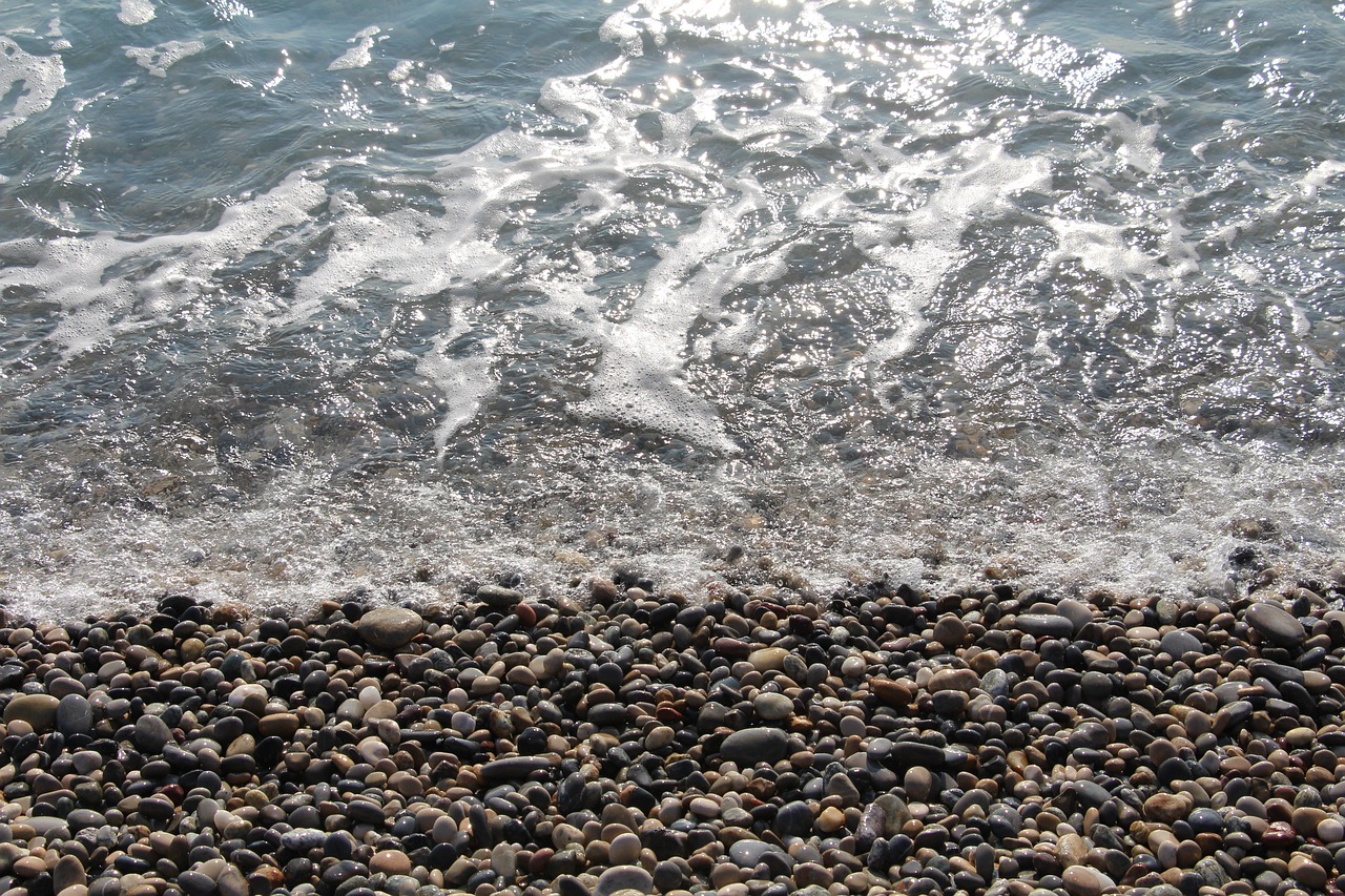 sea stones riviera free photo