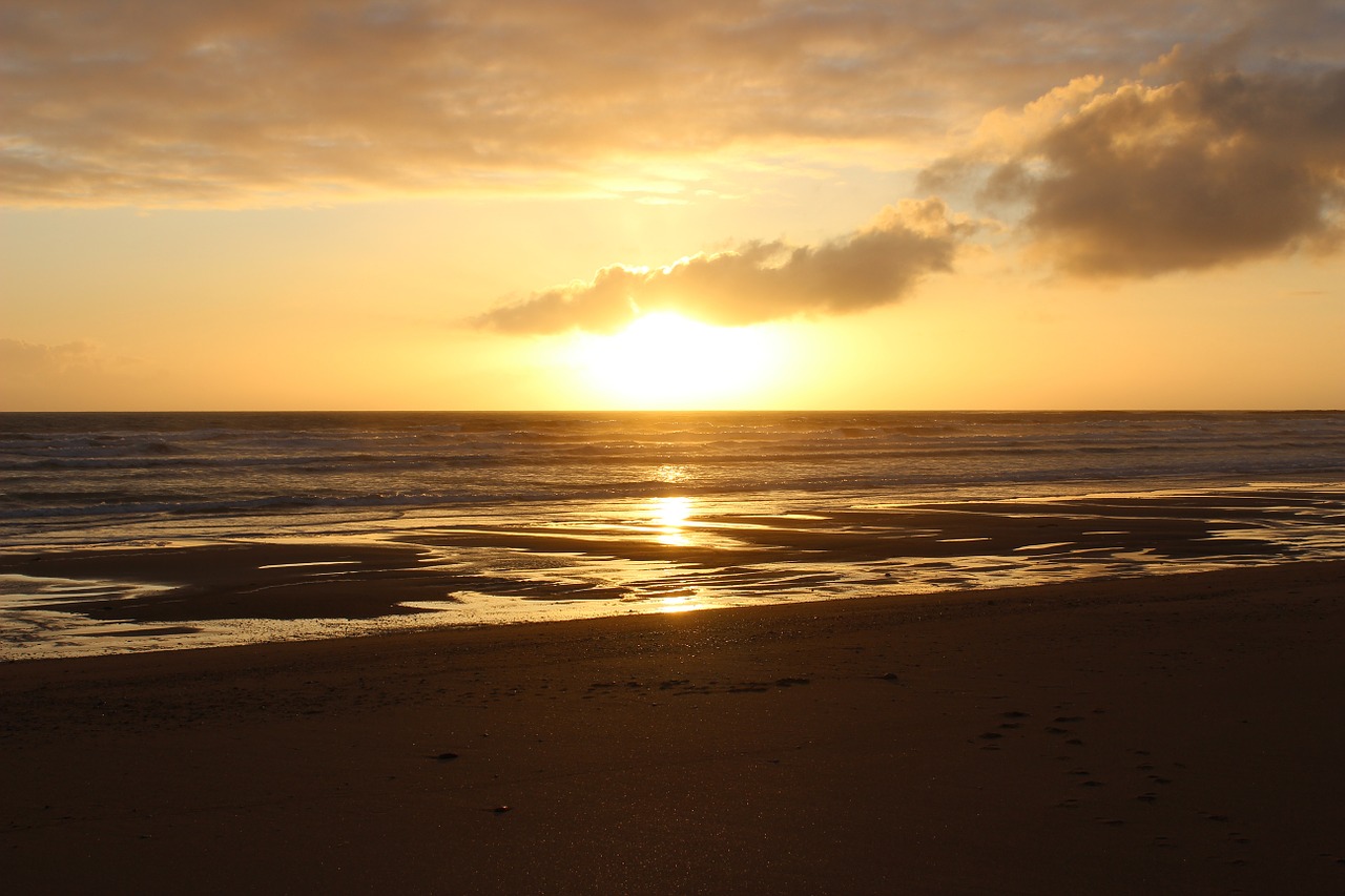 sea sunset evening free photo