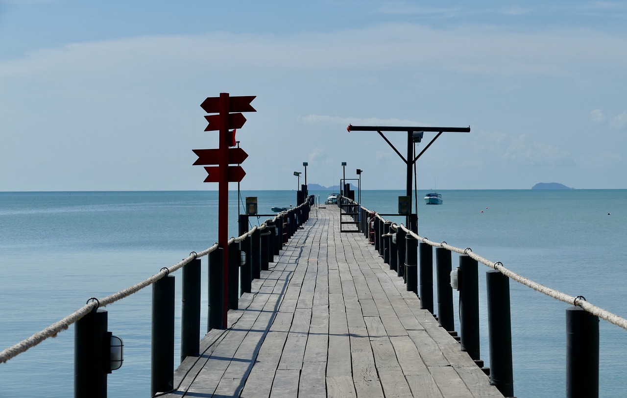 sea  waters  pier free photo