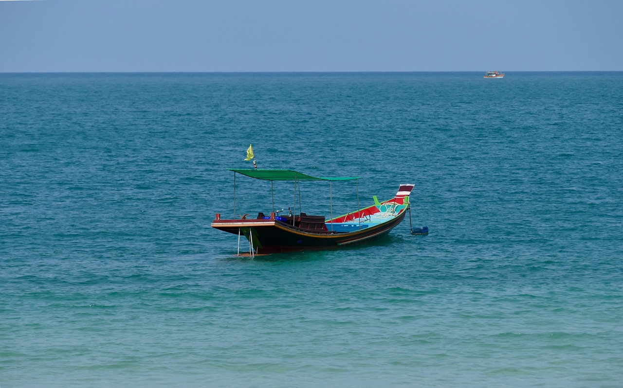 sea  waters  boat free photo