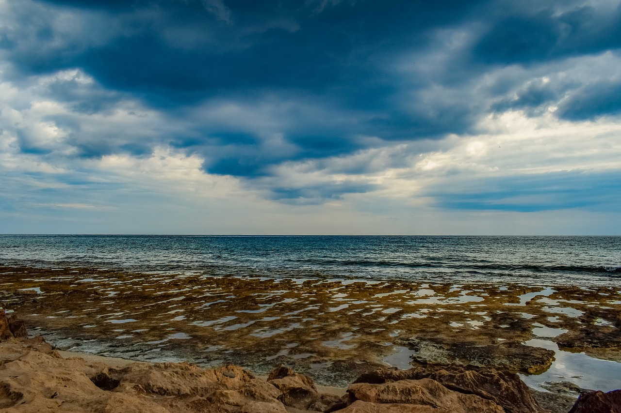 sea  sky  clouds free photo