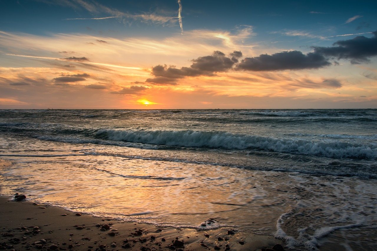 sea  sunset  wave free photo
