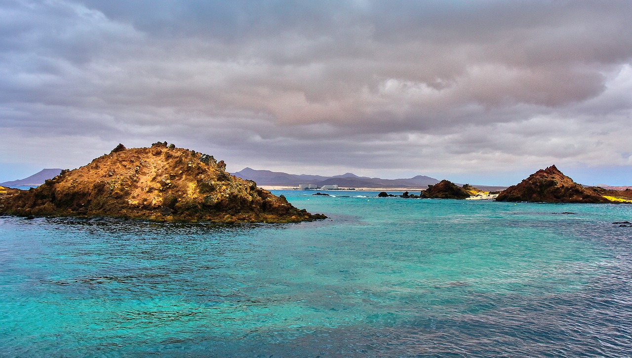 sea  rocks islands  costa free photo