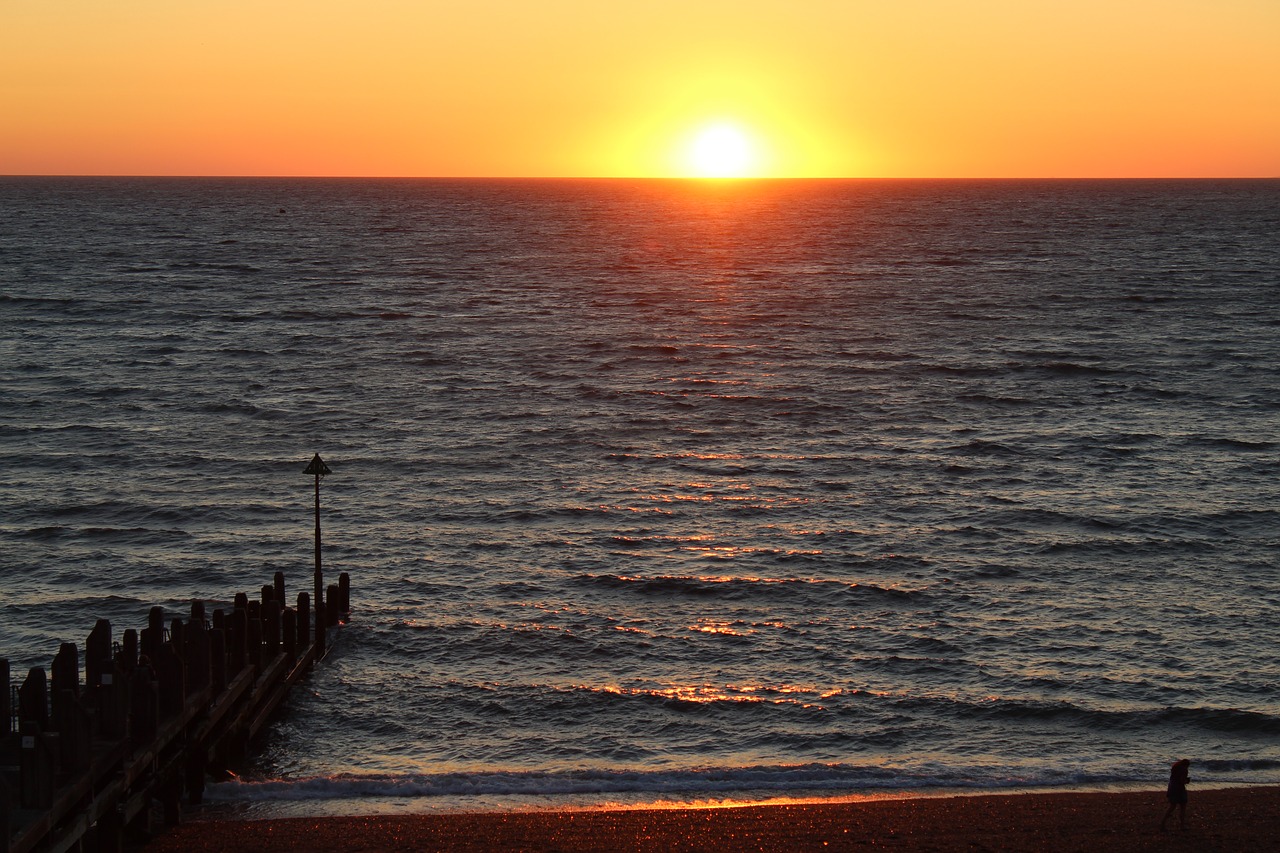 sea  sun  pier free photo