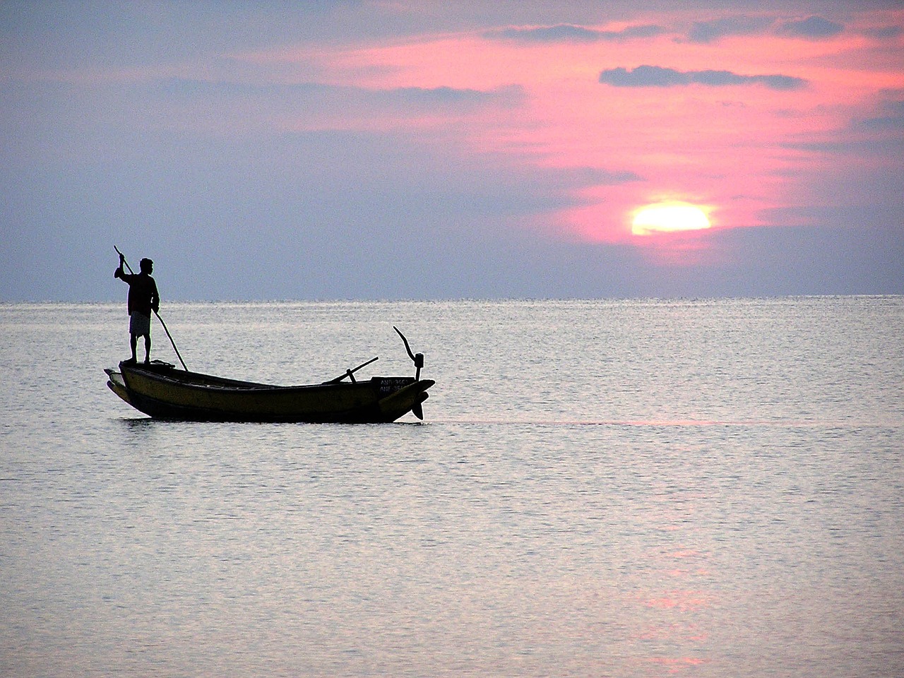 sea fishermen sunset free photo