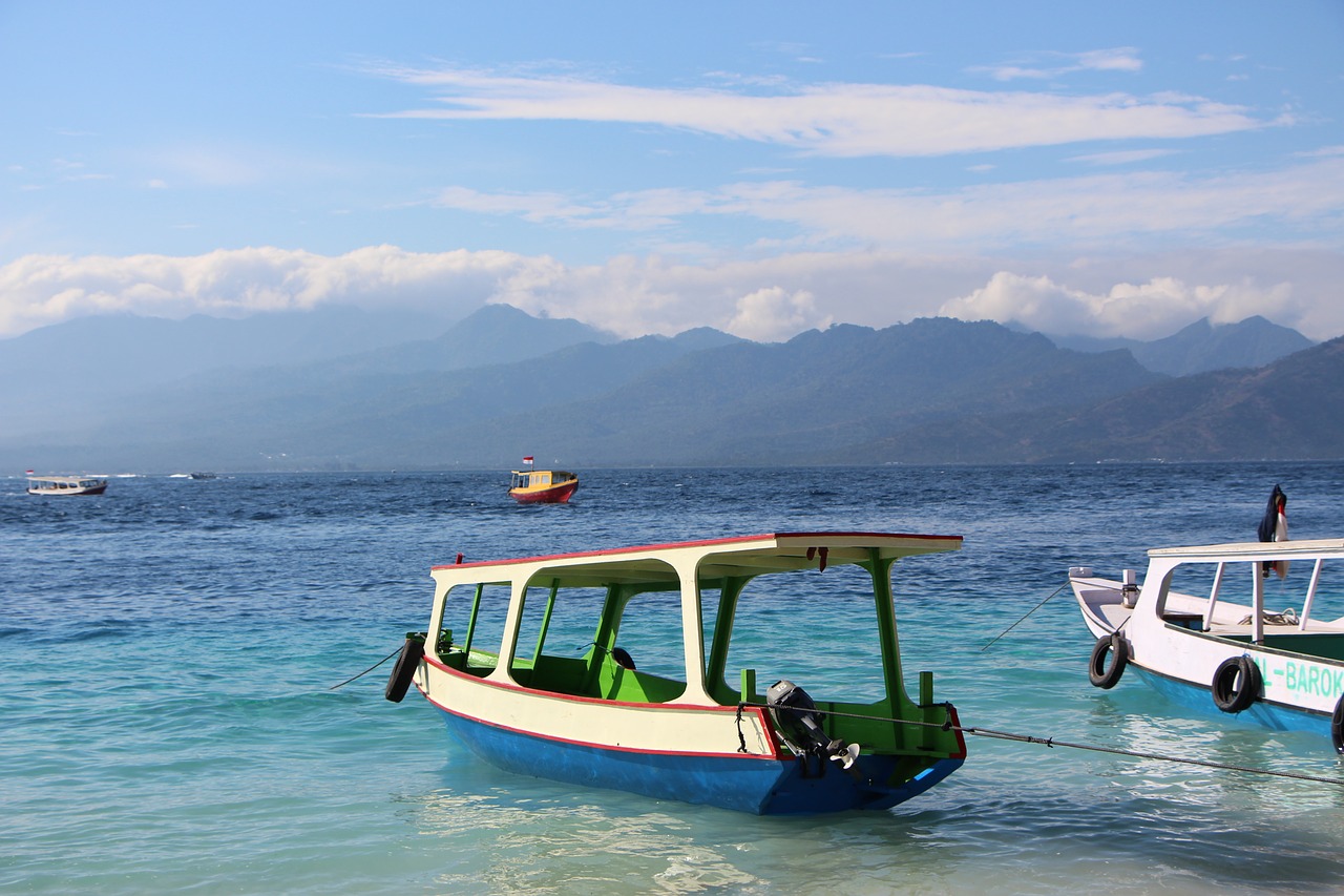 sea  boat  indonesia free photo