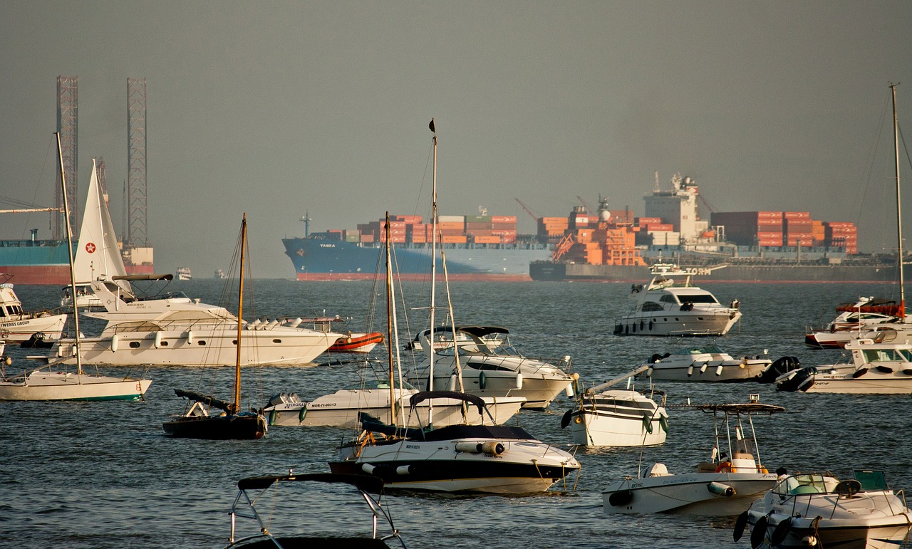 sea boats yachts free photo