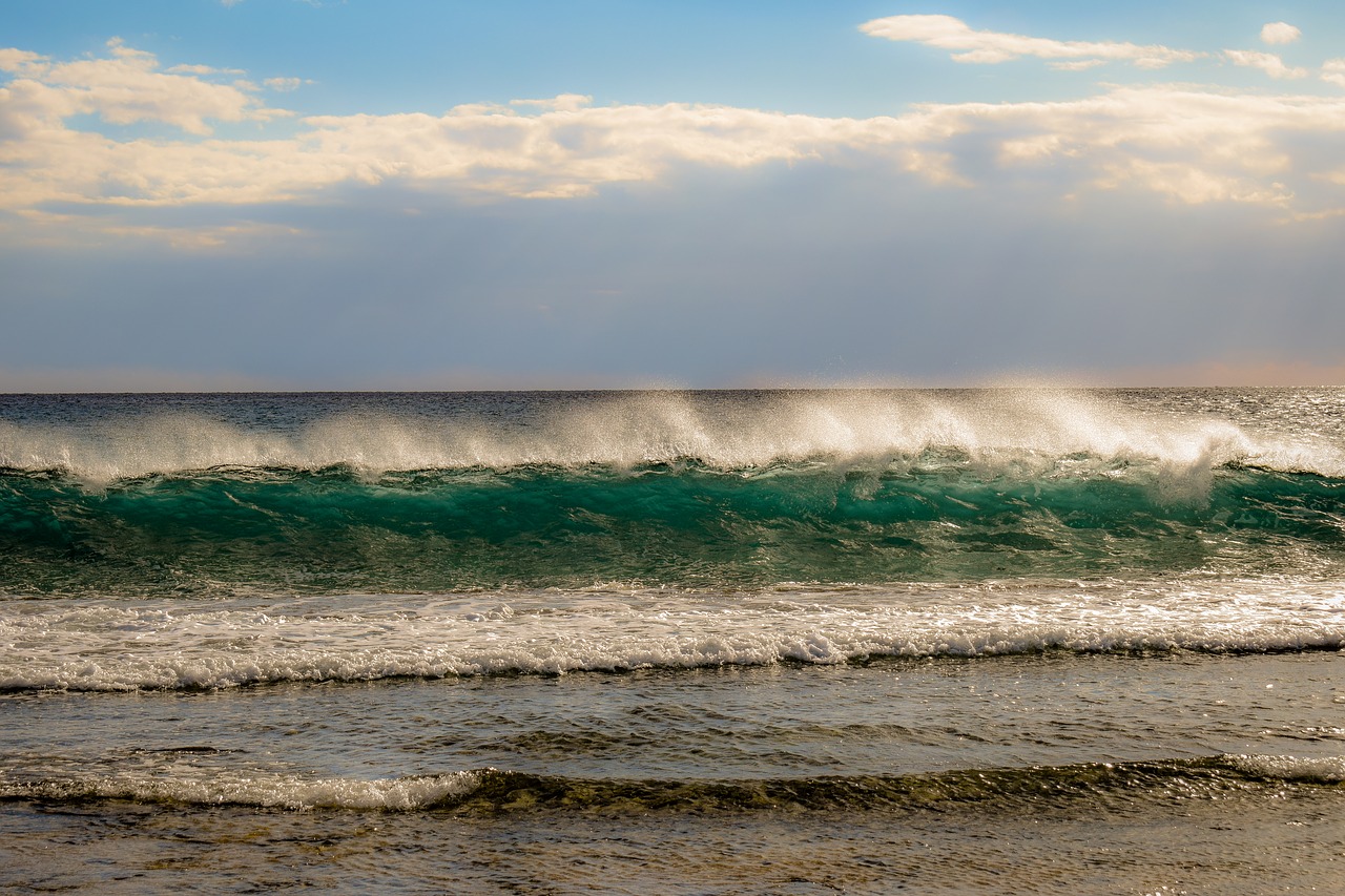 sea  sky  clouds free photo