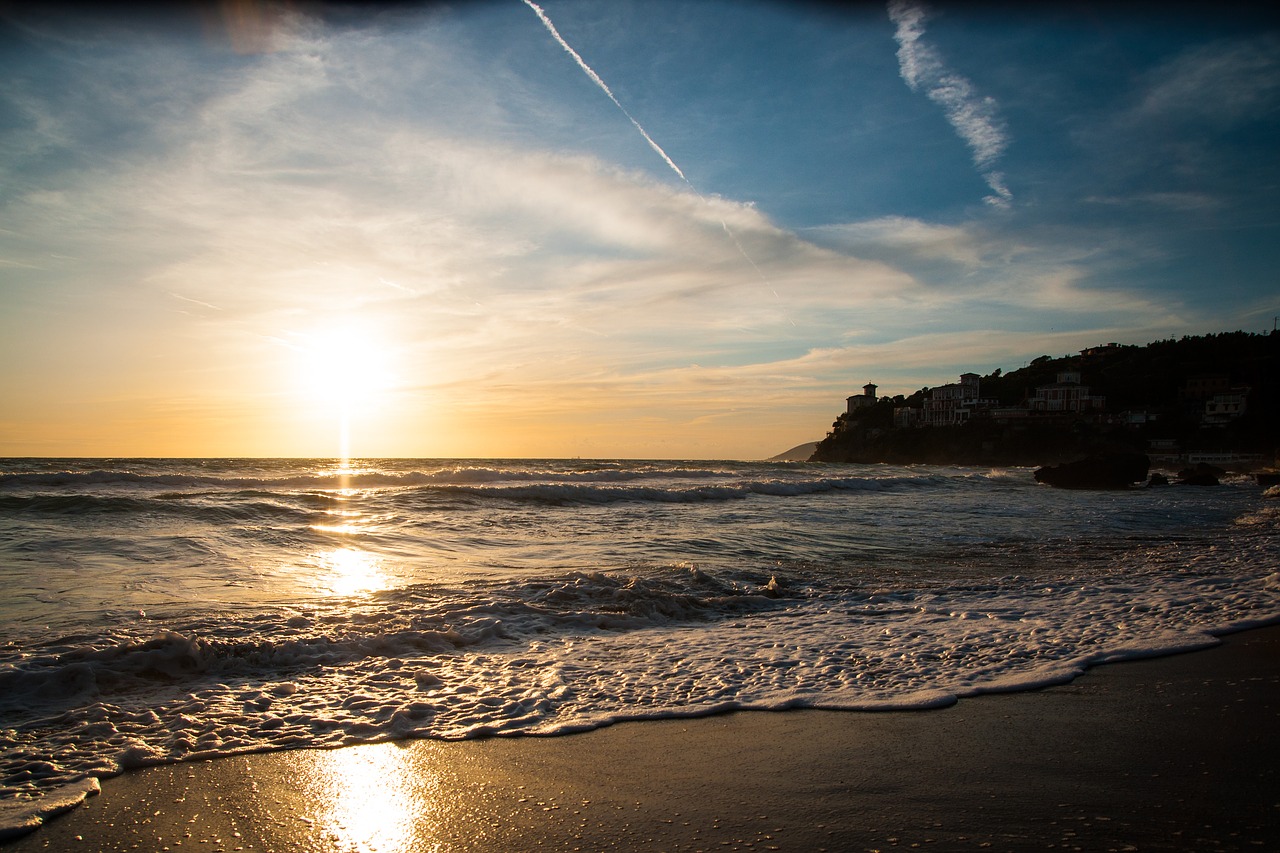 sea  sunset  beach free photo