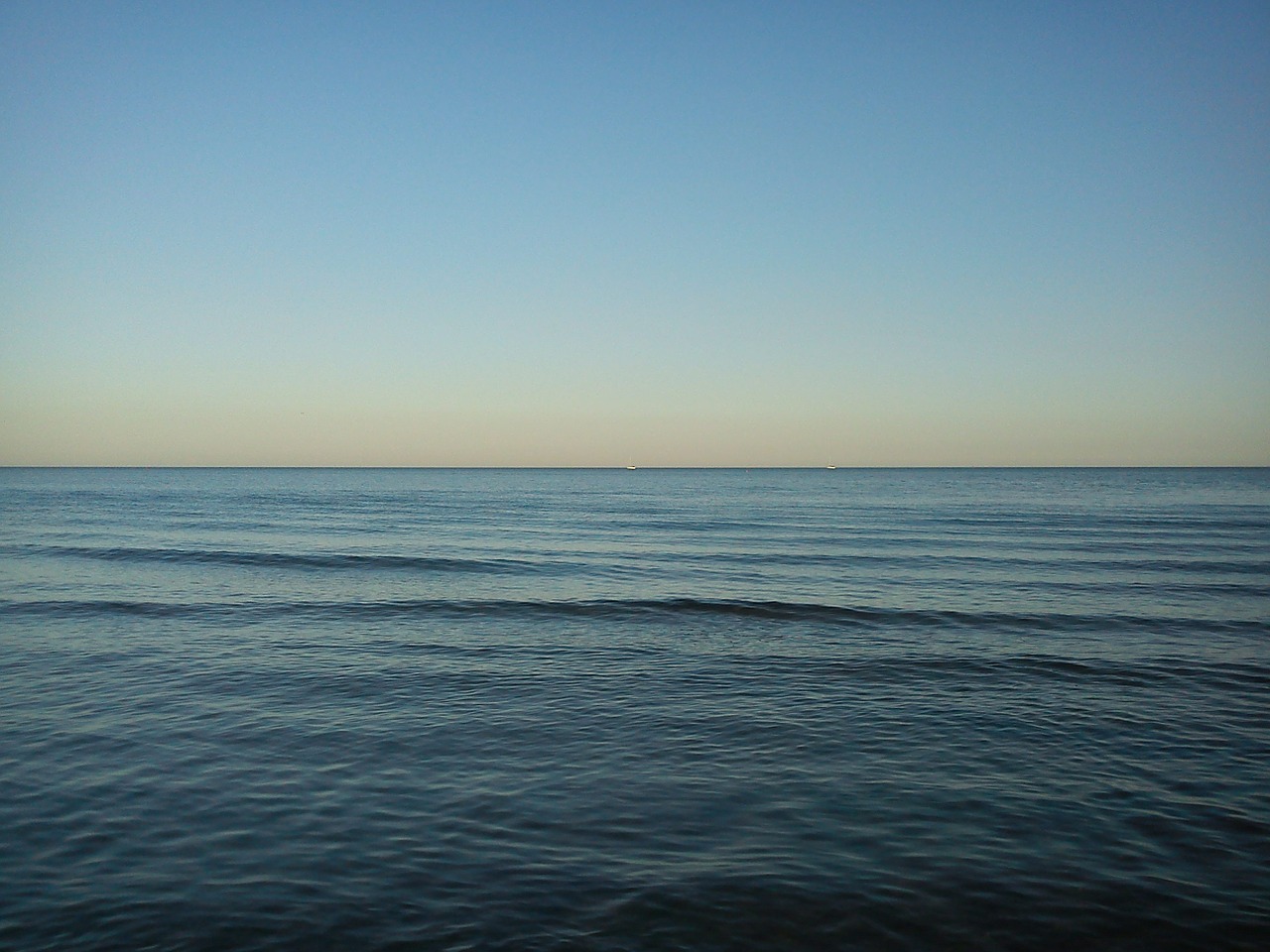 sea sky horizon free photo