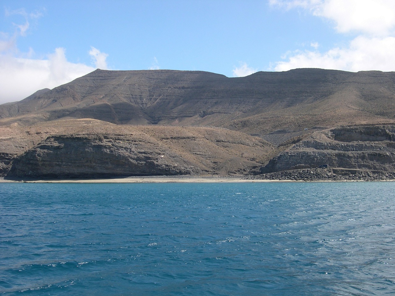 sea landscape mountains free photo