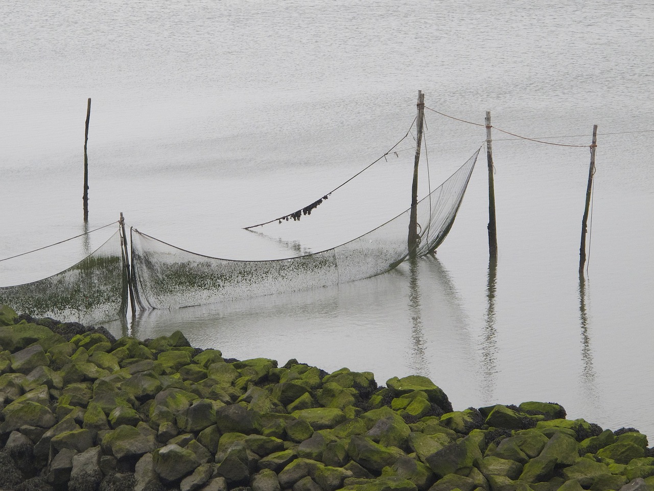 sea breakwater cloudy free photo